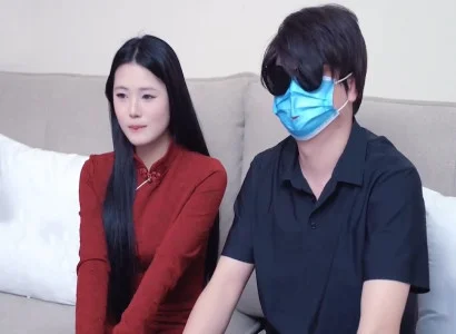 Một người giấu thuốc kích dục trong đồ uống rồi mời em đồng nghiệp uống